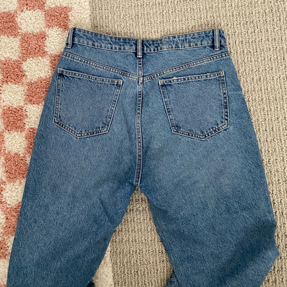 Zara Distressed Jeans - Picture 4 of 5